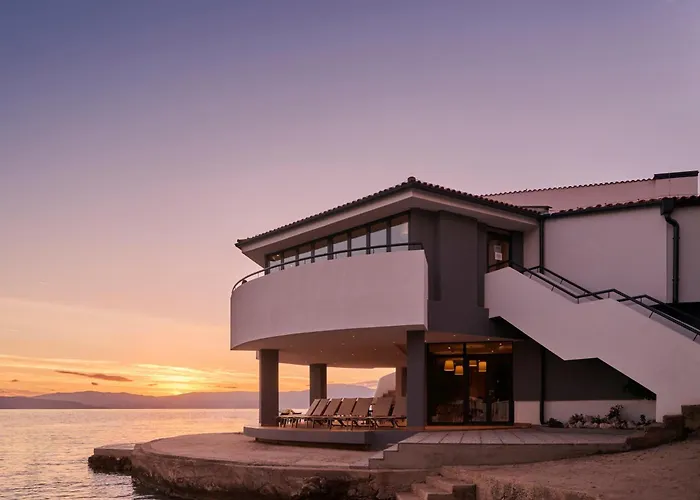 Aminess Style Glamping Villas & Holiday Homes Atea